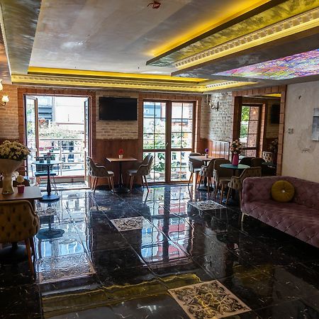 Royal Garden Suite And Hotel อิสตันบูล ภายนอก รูปภาพ